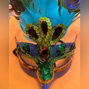 Women Peacock Feathers Mask Venetian
